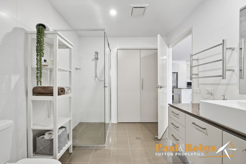 27 / 71 Giles Street, Kingston