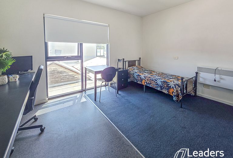 310 / 141 WAVERLEY ROAD, Malvern East