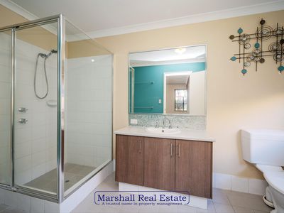 70 Harden Park Trail, Carramar