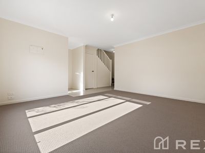 7 / 139 Endeavour Drive, Cranbourne North