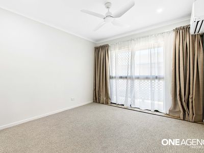 2 / 10 McKean Road, Scarness