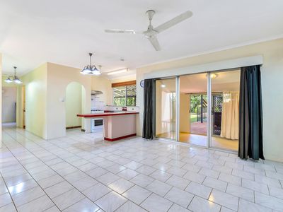 36 Moulden tce, Moulden