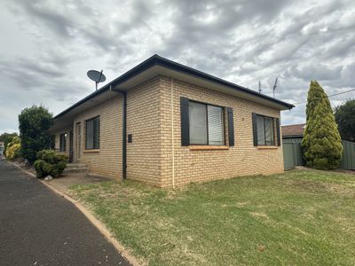 3 / 35 Bishop Street, Dubbo