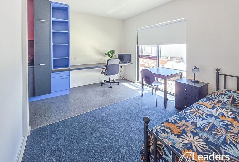 310 / 141 WAVERLEY ROAD, Malvern East