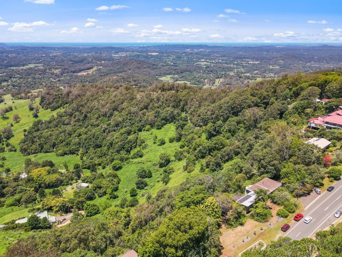 115 Main Street, Montville