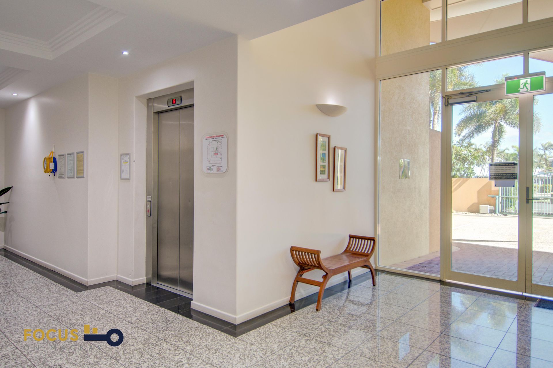 6 / 9 Megan Place, Mackay Harbour
