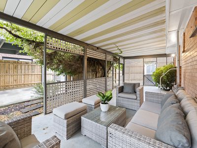 19 Sunray Court, Croydon
