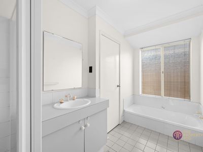 22 Baxter Close, Huntingdale