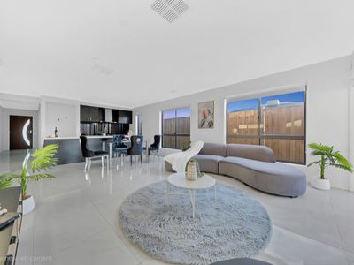 10 Valance St, Tarneit