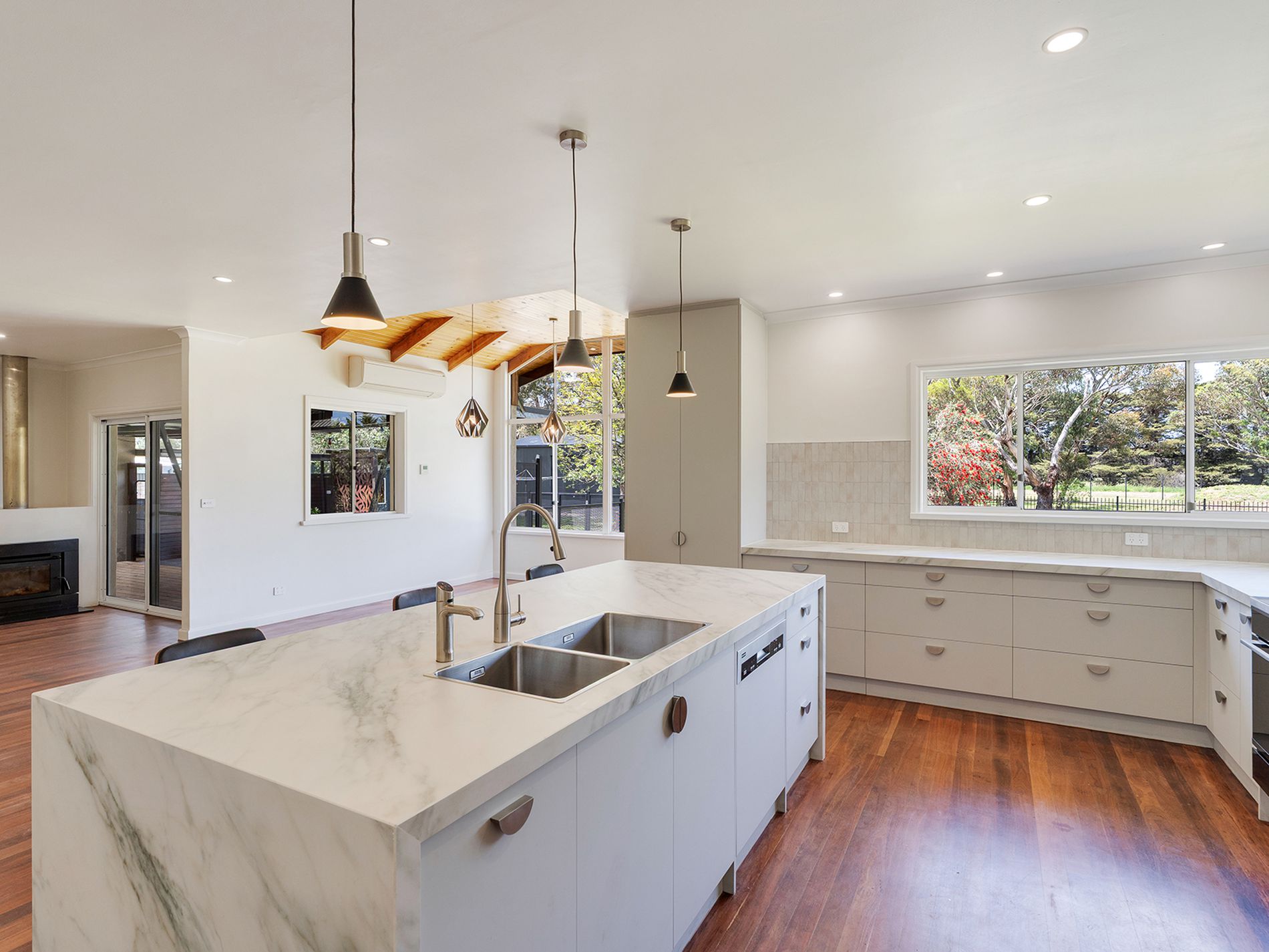 8 Retland Drive, Whittlesea