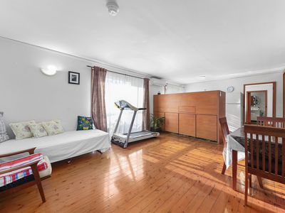 23 McKay Street, Dundas Valley