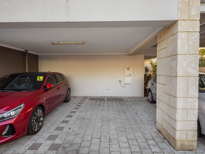 2 / 5 Oakland Avenue, Cloverdale