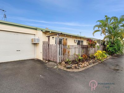 7 / 30 Girralong Street, Woree
