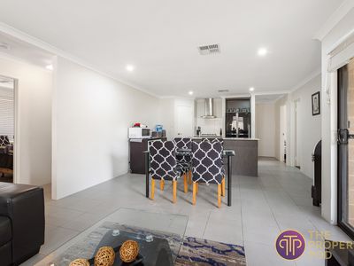 16 Prosperity Drive, Maddington