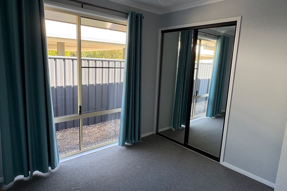 4 Edgewater Close, Yamba
