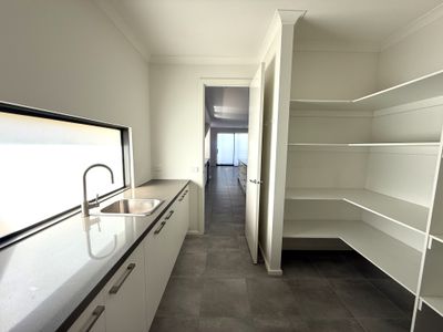 154 Mountain View Road, Balwyn North