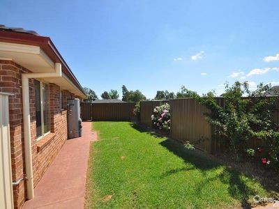 13 Cardiff Arms Avenue, Dubbo