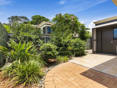 2 / 15 Doonella Street, Tewantin