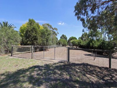 18 Dairy Flat Road, Heathcote