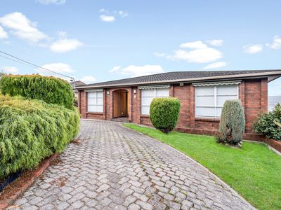 18 Whitford Grove, Trevallyn