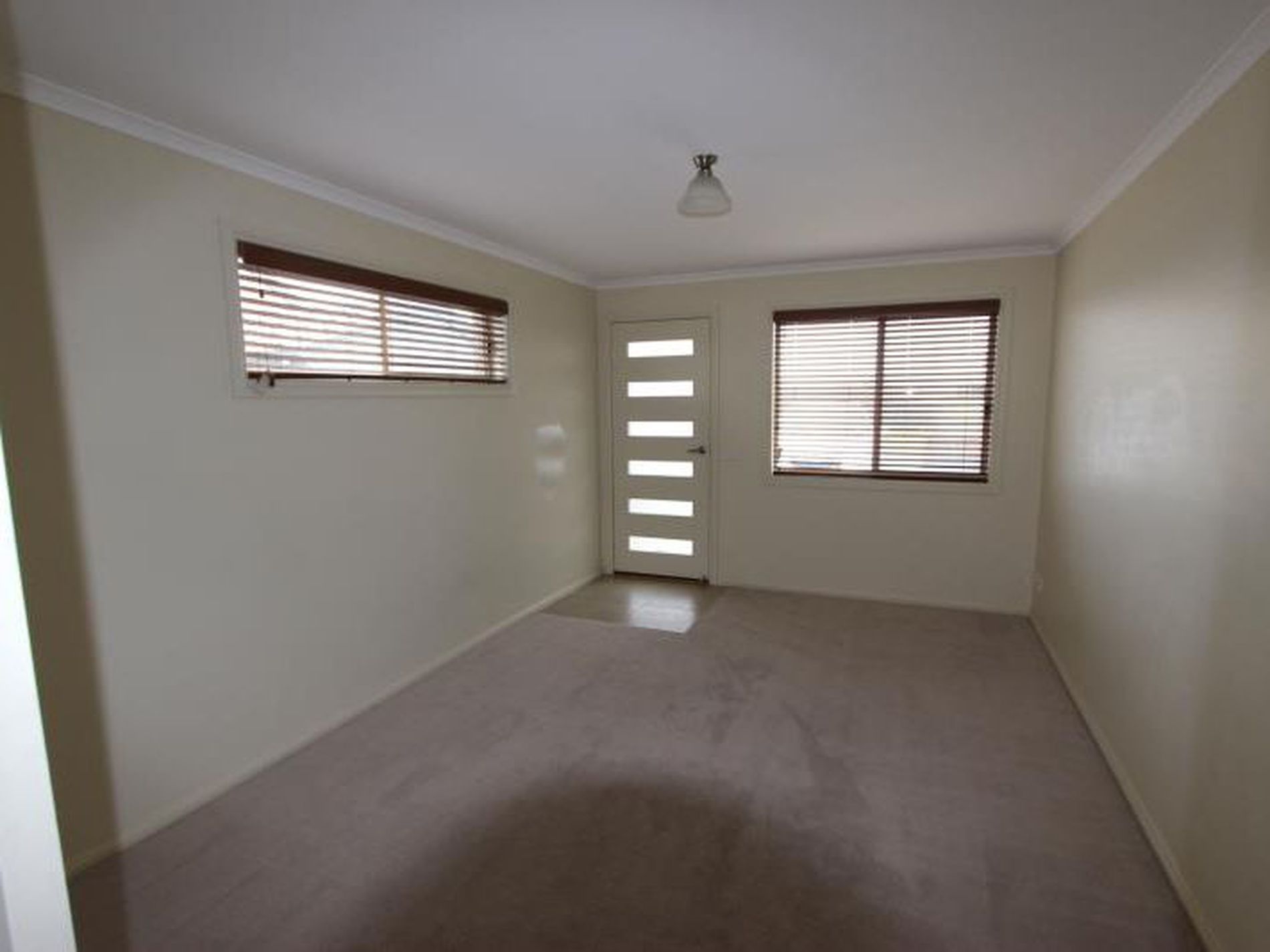 190A Cox Road, Lovely Banks