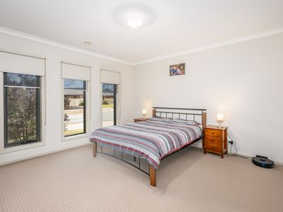 9 Settlers Drive, Kialla
