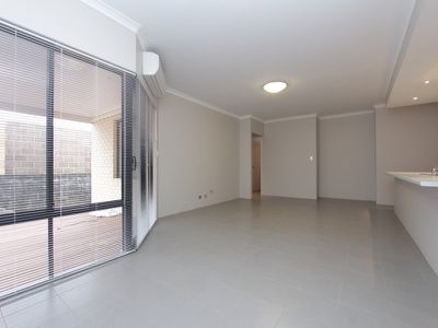 2 / 58 Central Avenue, Ascot