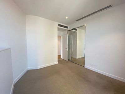 2708 / 82 Hay Street, Haymarket