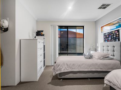 24 Cadaga Way, Piara Waters