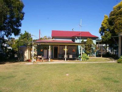 48 Clifton Street, Booval