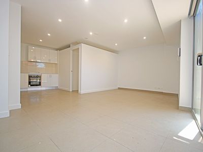 C2 / 2 Remly Street, Roselands