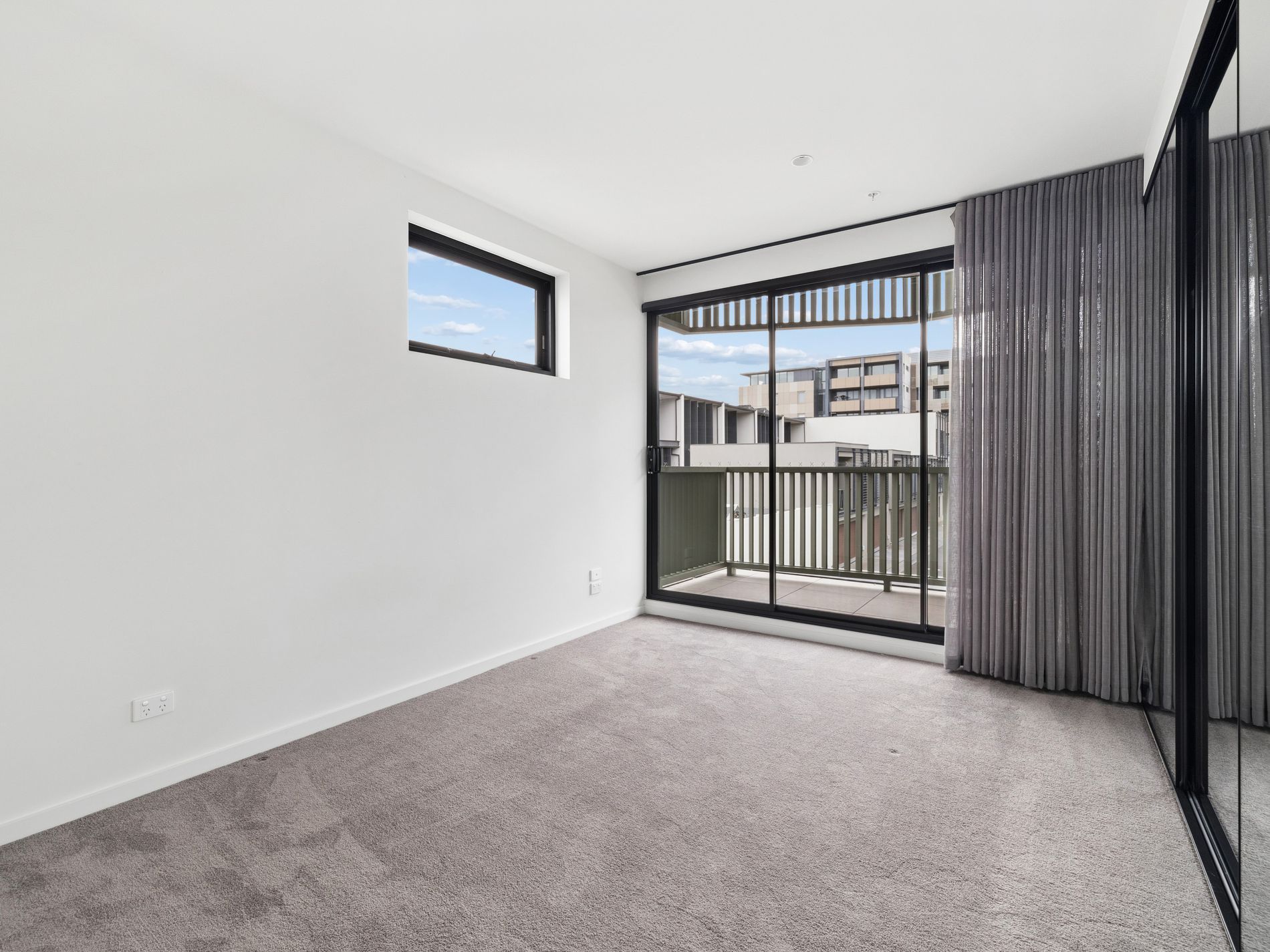 102 / 27 Aitken Street, Williamstown