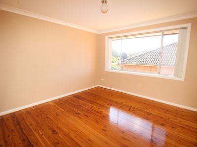 1 / 80 Barina Avenue, Lake Heights