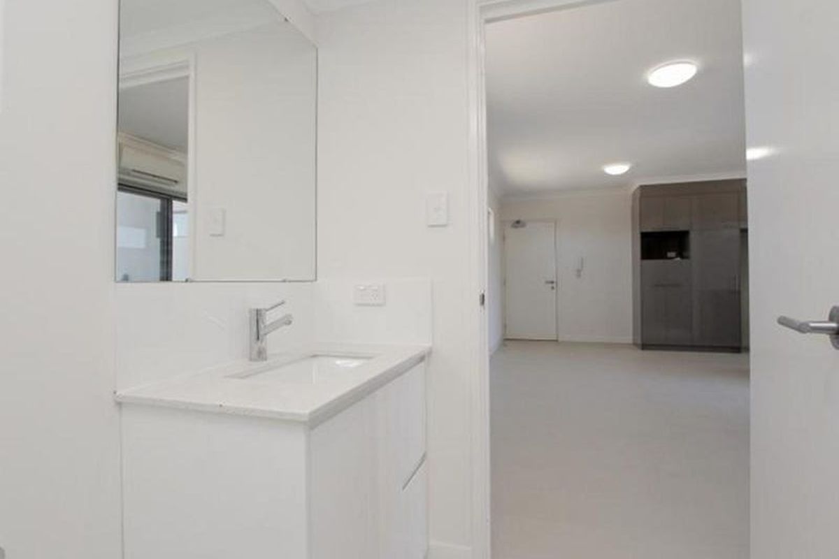 77 / 54 Station Street, Cannington