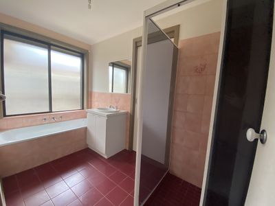 12 St Anns Court, Hoppers Crossing