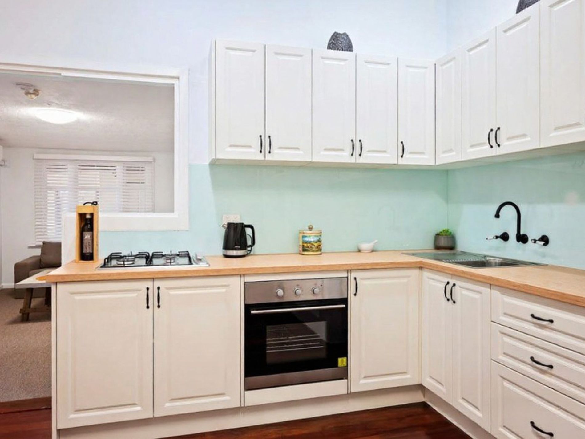 51 South Western Highway, Kirup