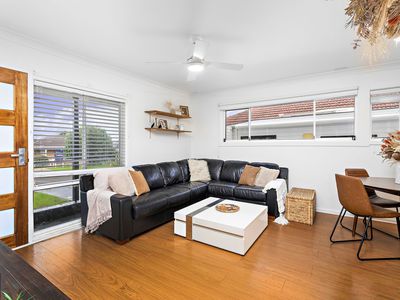 40 Girraween Avenue, Lake Illawarra