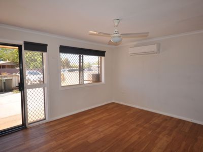 2 / 4 Haines Road, South Hedland