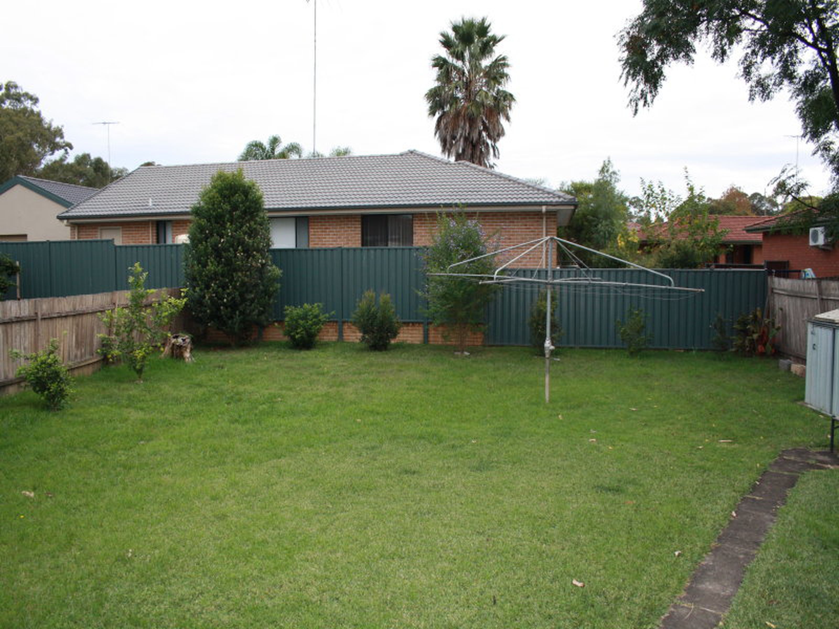 6 Cosgrove Crescent, KINGSWOOD