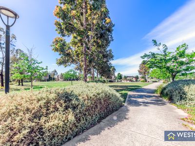 4 Airfield Grove, Point Cook