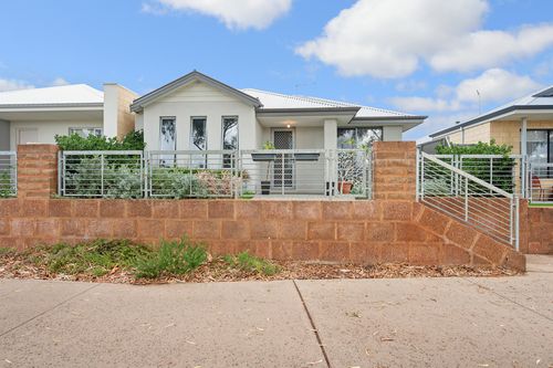 15 Carroll Lane, Byford