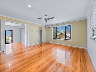 4 Daydream Court, Cannonvale