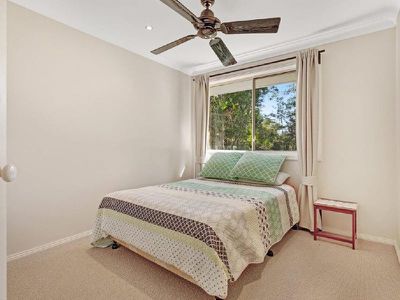 33 Dolphin Avenue, Hawks Nest