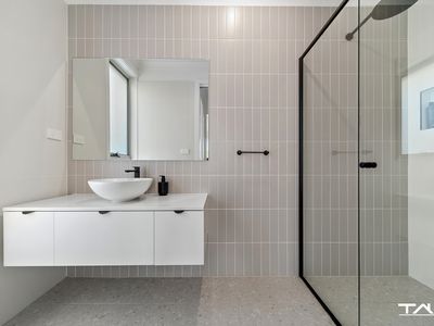 15 Alpine Circuit, St Clair