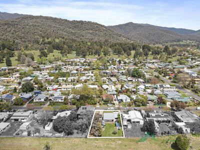 39 Valley Avenue, Mount Beauty