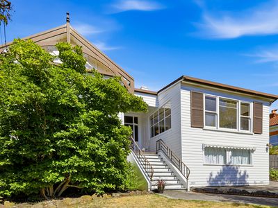 6 Tulloch Street, Newstead