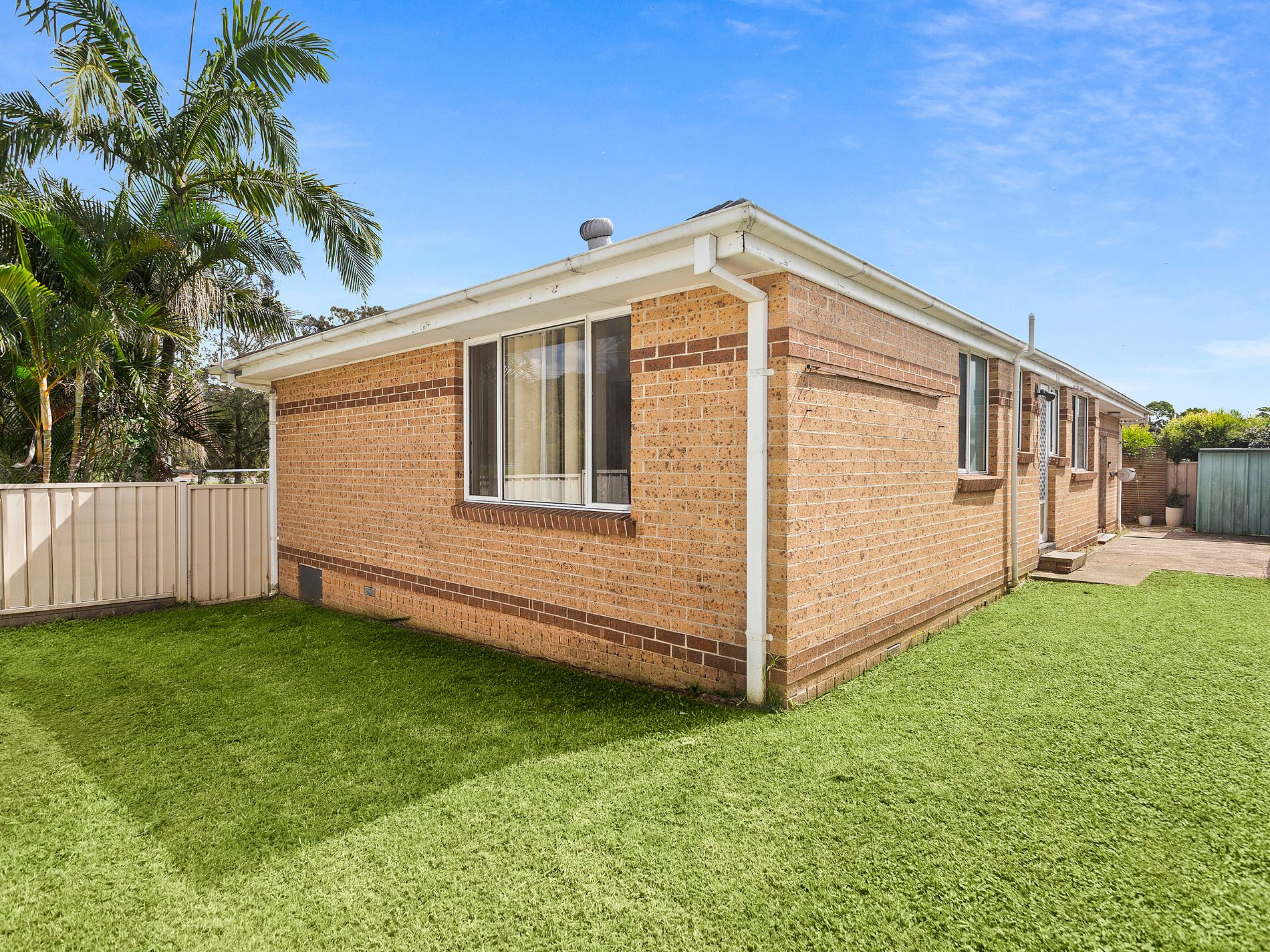 2 / 9 Burdekin Drive, Albion Park
