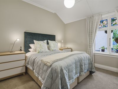 84 Manor Place, Dunedin Central