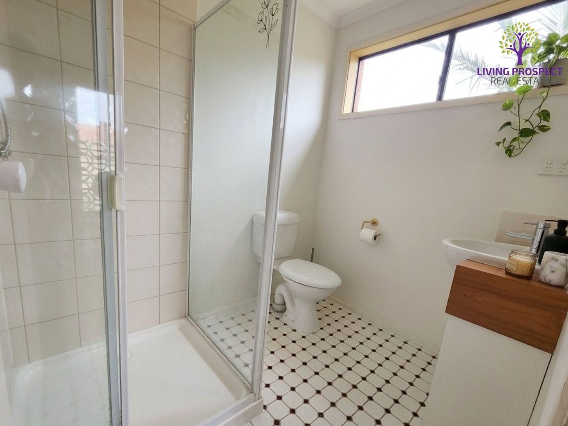 1 St Clair Avenue, Point Cook