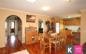8 Grant Court, Beaconsfield Upper